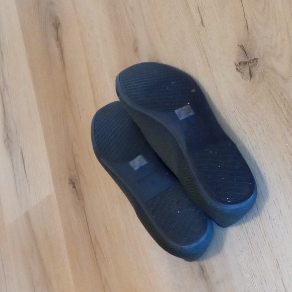 Rothys The Square flat Highland captoe size 10 - Picture 6 of 6